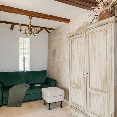 Casa Elisabetta Apartmanhaz شقة *